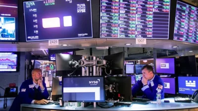 Sektor Teknologi Bawa S&P 500 – Nasdaq Pecah Rekor, Dow Tahan Laju Wall Street