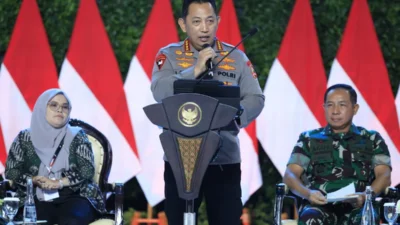 Skandal Moral di Istana: Video Amien Rais Sindir Prabowo & Teddy Dihapus, Komdigi Sebut Hoaks