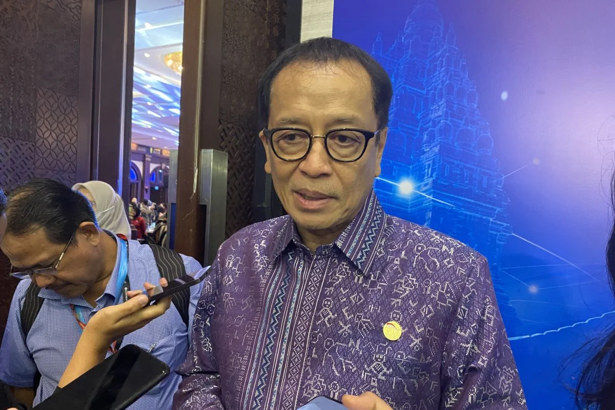 Suku Bunga Kredit Masih Turun Terbatas, OJK: Transmisi Masih Butuh Waktu