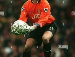 Tragedi di Salzburg: Mantan Kiper Arsenal Alex Manninger Meninggal dalam Kecelakaan Kereta