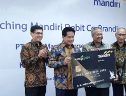 Transaksi Kartu Debit Tumbuh Pesat, Bank Mandiri Luncurkan Kartu Co-Brand dengan Indogrosir