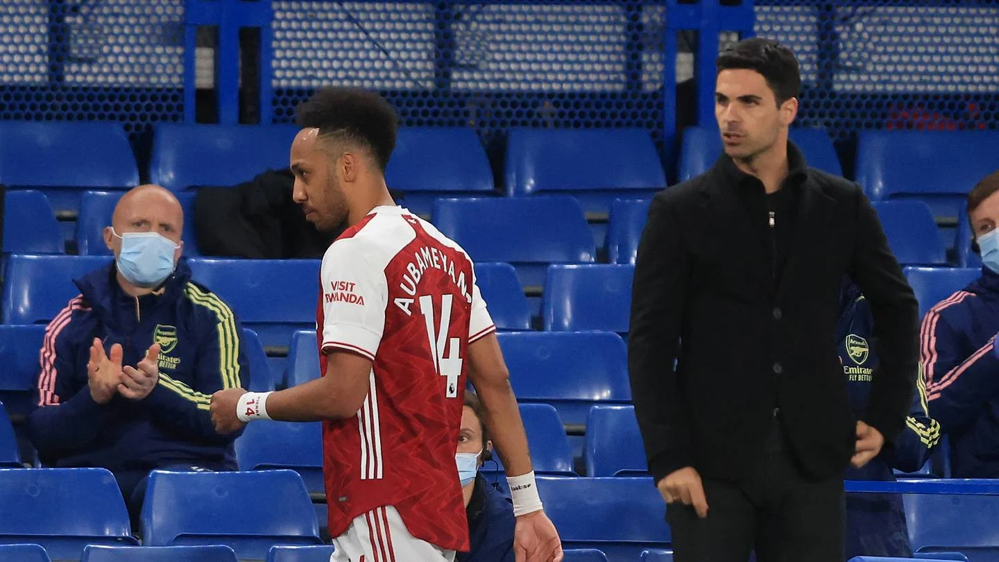 Vincent Kompany Buka Suara: Dari Kritik Arteta hingga Amukan pada Keputusan Wasit di Semifinal Champions League