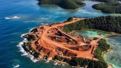 Dituding Obral Tambang di Raja Ampat, Bahlil Izin Itu Keluar Sebelum Saya Lahir