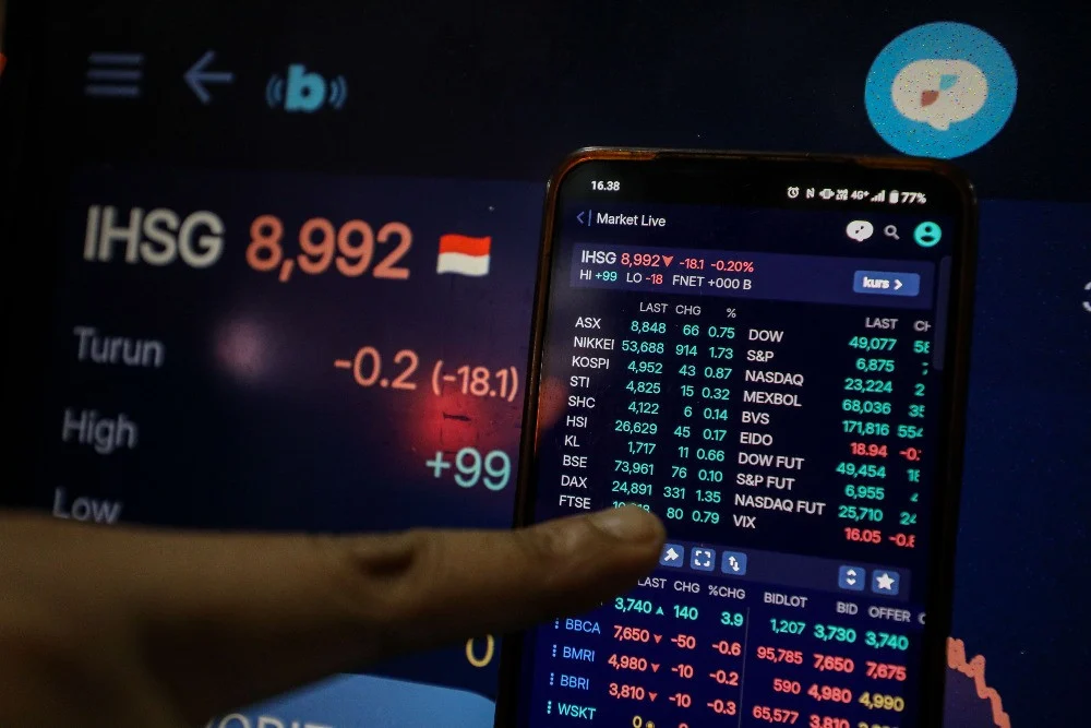 IHSG Menguat 91 Poin pada Sesi I, Didukung Saham CUAN, AMRT, dan AMMN
