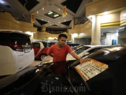 Mandiri Utama Finance: Segmen Mobil Bekas Berkontribusi 15% di Tengah Tekanan Ekonomi