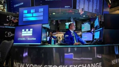 Wall Street Menguat, Investor Bersiap Sambut IPO SpaceX