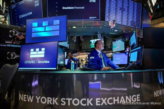 Wall Street Menguat, Investor Bersiap Sambut IPO SpaceX